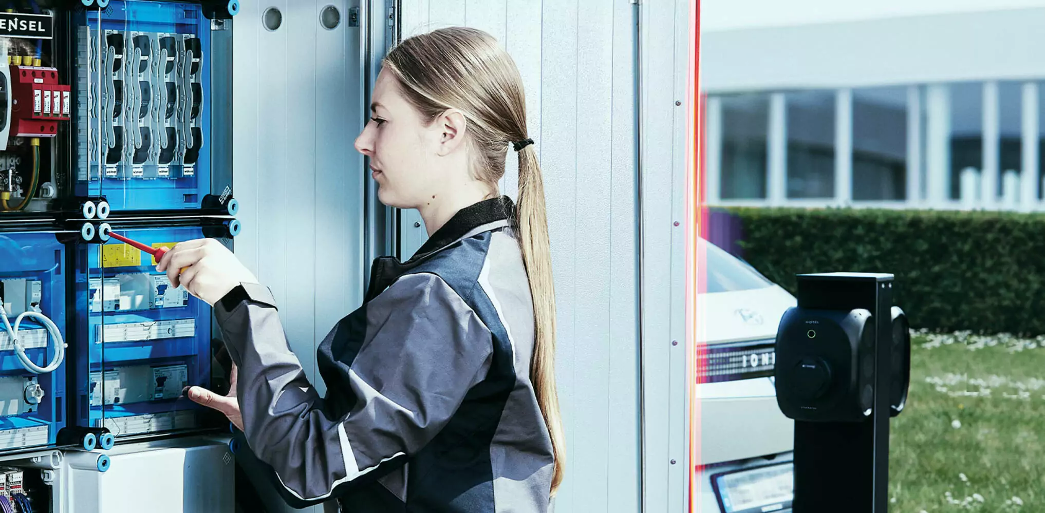 Bild einer berufstätigen Frau
